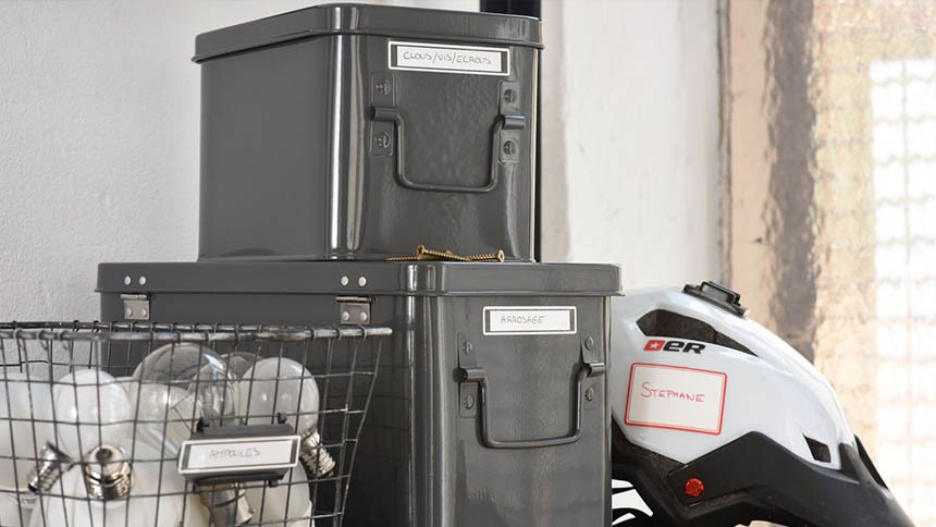 etiquettes plastifiees garage
