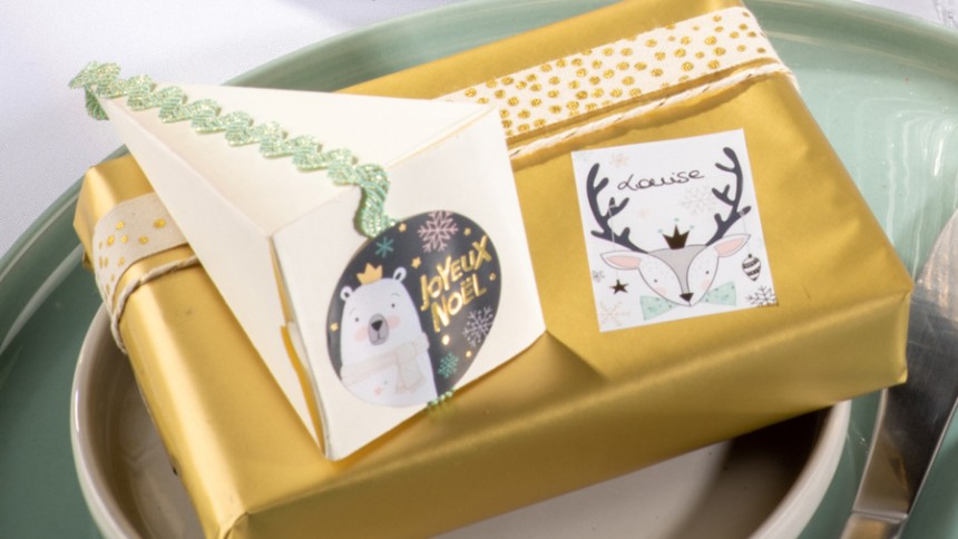 paquet cadeau noel ruban tissu