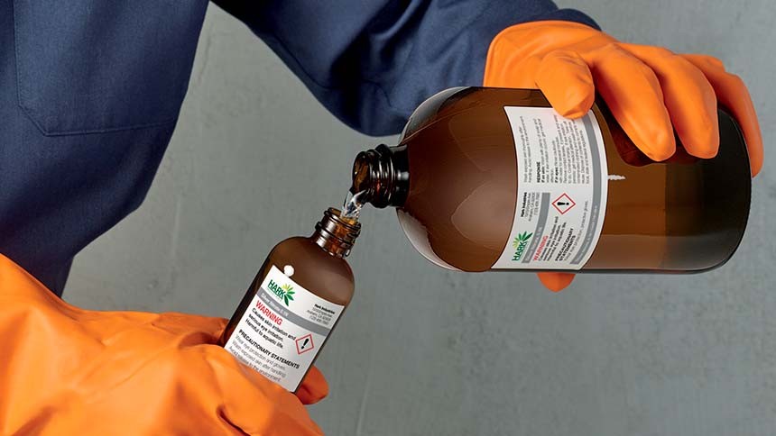 Etiquettes SGH pour l'identification de produits chimiques dangereux