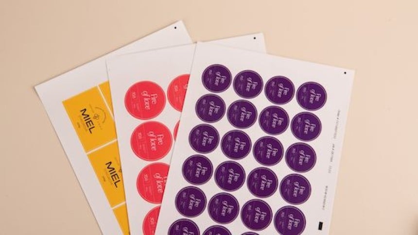 Etiquettes personnalisées en planches