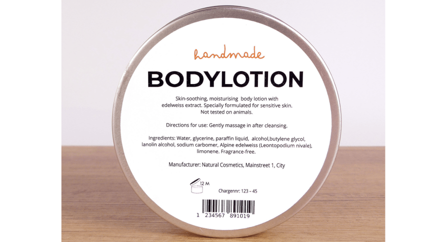 Produit cosmétique avec étiquette réglementaire