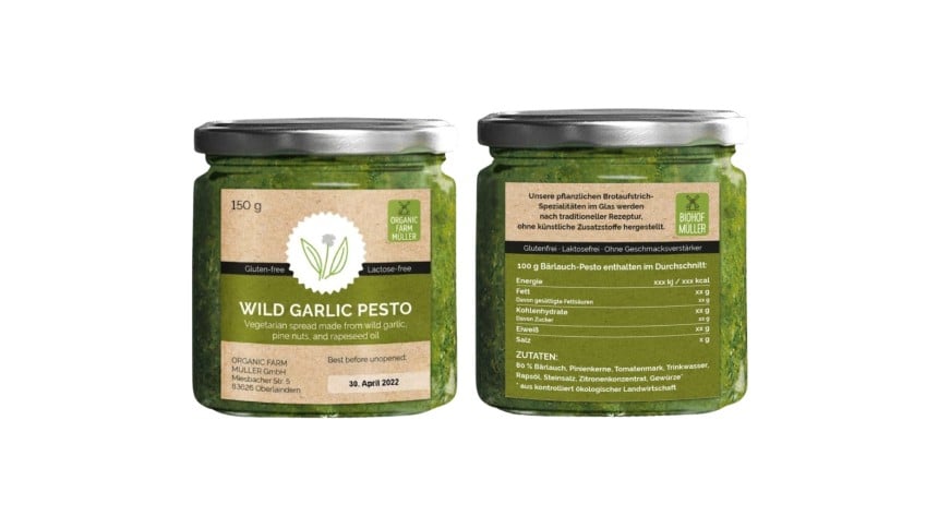 pot de pesto avec étiquette réglementaire alimentaire