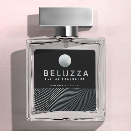Etiquette carrée pour cosmétiques et parfums
