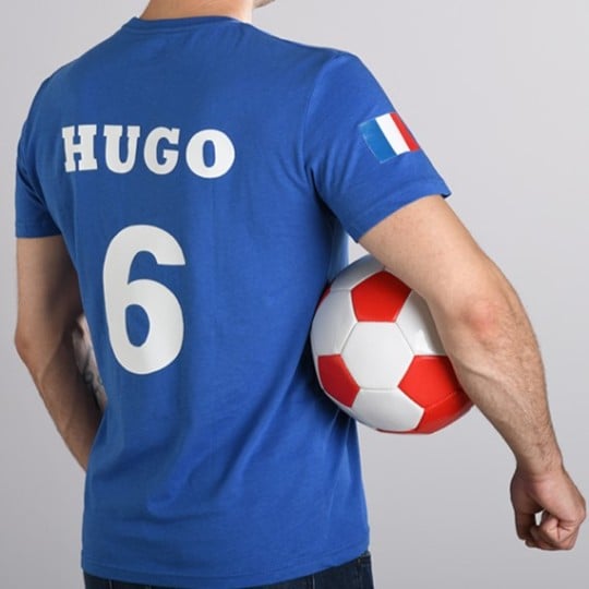 Maillot de foot personnalisé avec un transfert textile