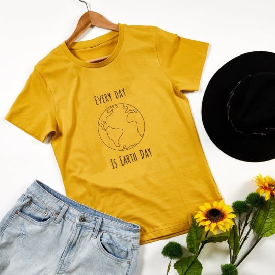 T-shirt personnalisé avec un transfert textile