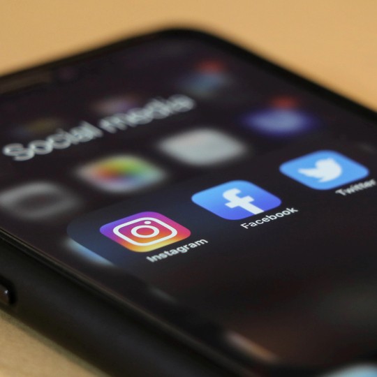réseaux sociaux