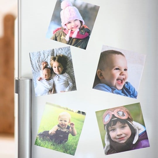 Papier magnétique pour créer des magnets sur un frigo