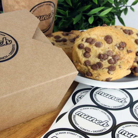 étiquettes cookies et donuts