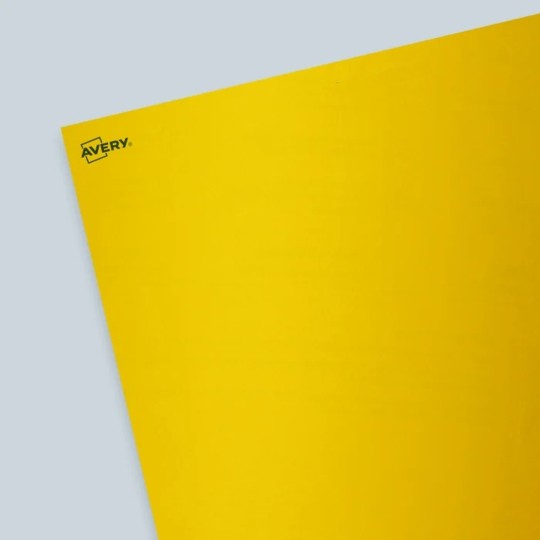 Etiquettes en papier jaune