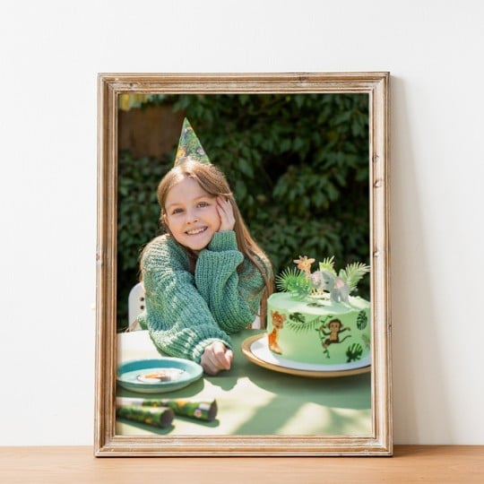 Photo d'anniversaire imprimée sur du papier photo et encadrée