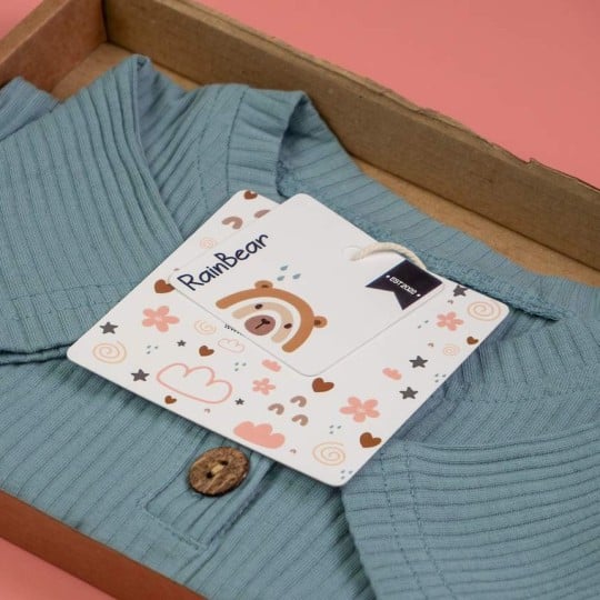 Etiquettes logo perforées pour vêtements