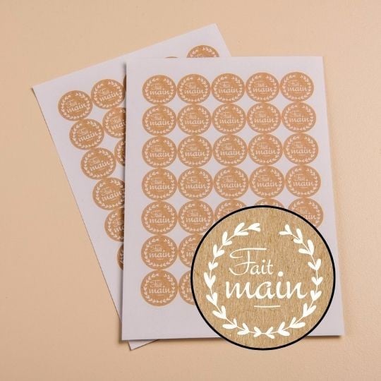 140 étiquettes fait main effet kraft en planches