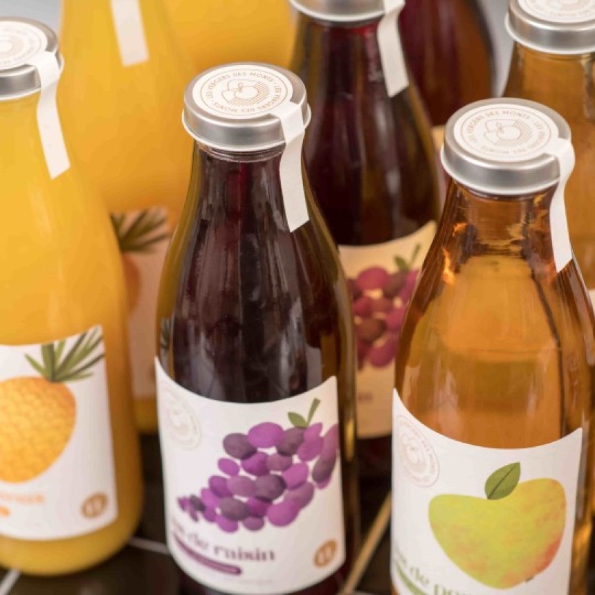 étiquettes autocollantes pour bouteilles