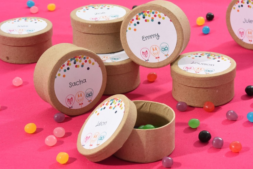 Etiquettes cadeaux babyshowers