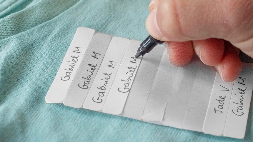 Etiquettes vêtements thermocollantes