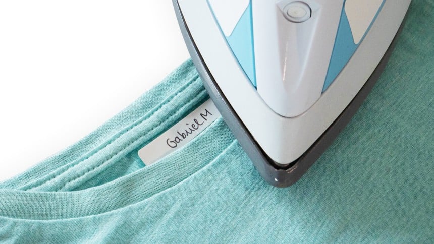 Etiquettes vêtements thermocollantes