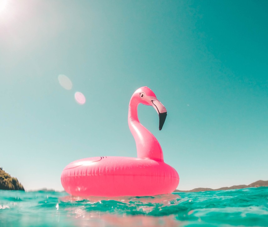Activité piscine pour un EVJF