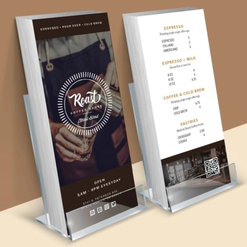 Menus de restaurants imprimés sur des cartes personnalisées