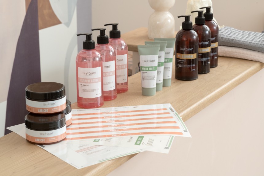 Etiquettes personnalisées en plastique pour cosmétiques