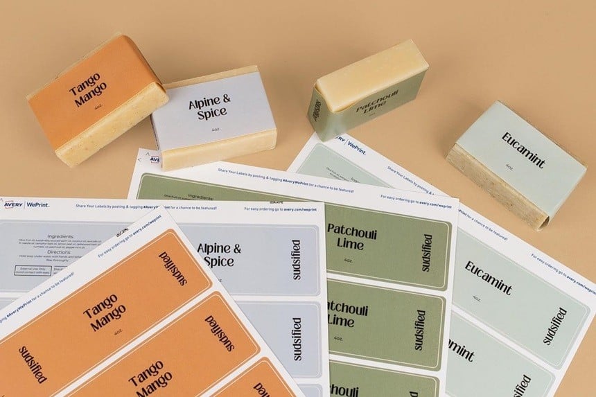 Etiquettes personnalisées en planches