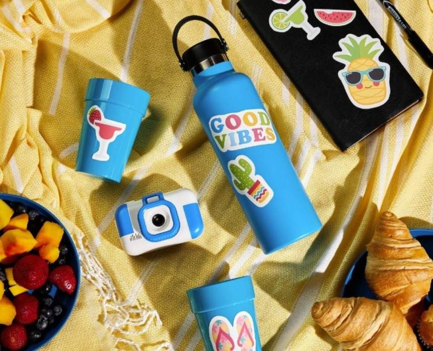 stickers personnalisés découpés à la forme