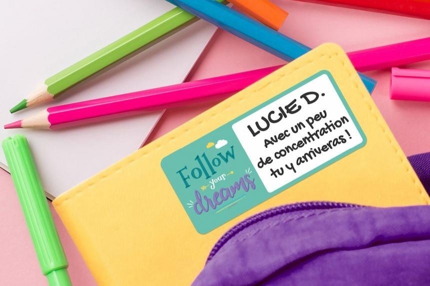 Etiquettes cahiers avec des phrases fun