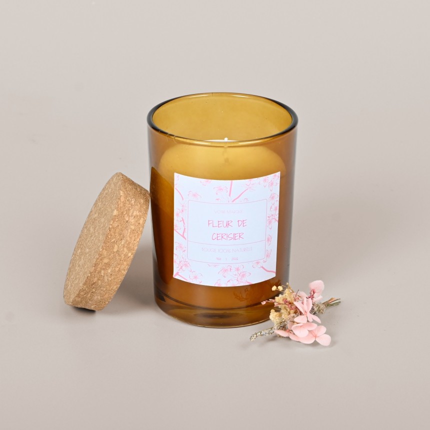 Design d'étiquettes pour le parfum fleur de cerisier