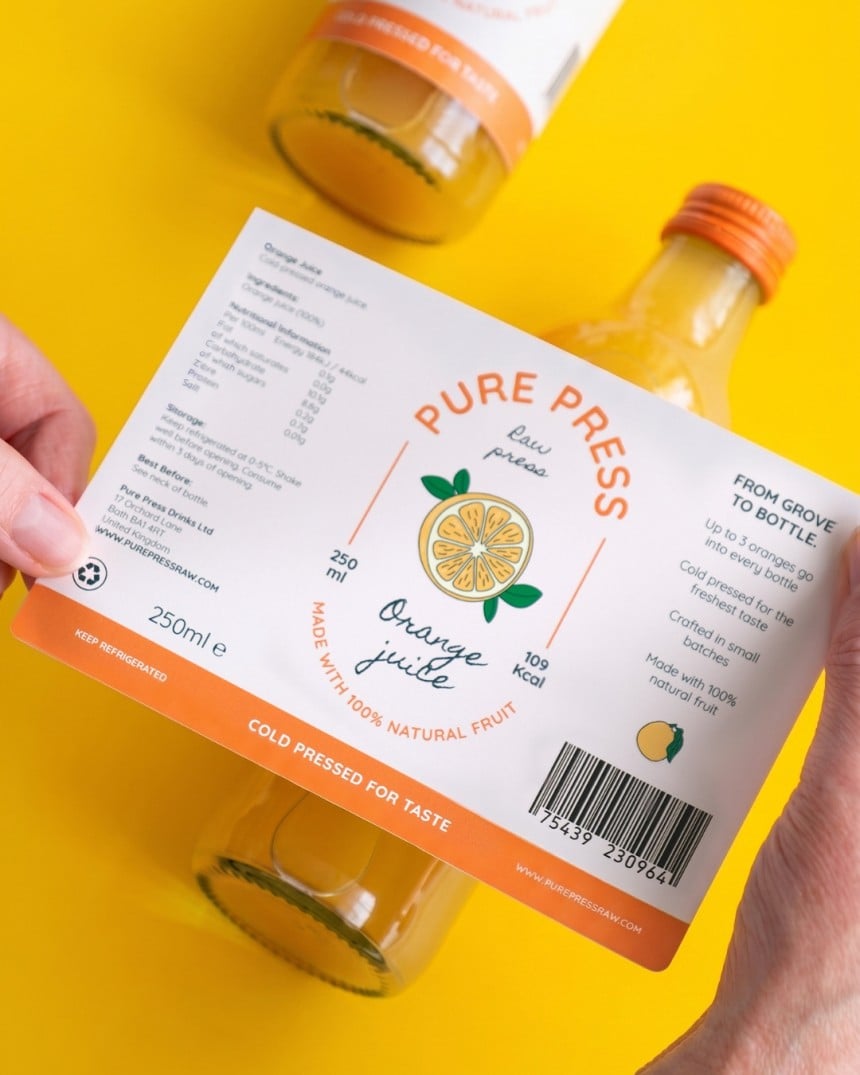 étiquette réglementaire d'une bouteille de jus de fruit
